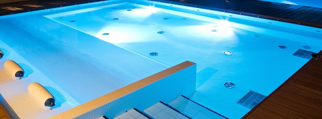 que es un punto de luz simple y su importancia en el mantenimiento de piscinas