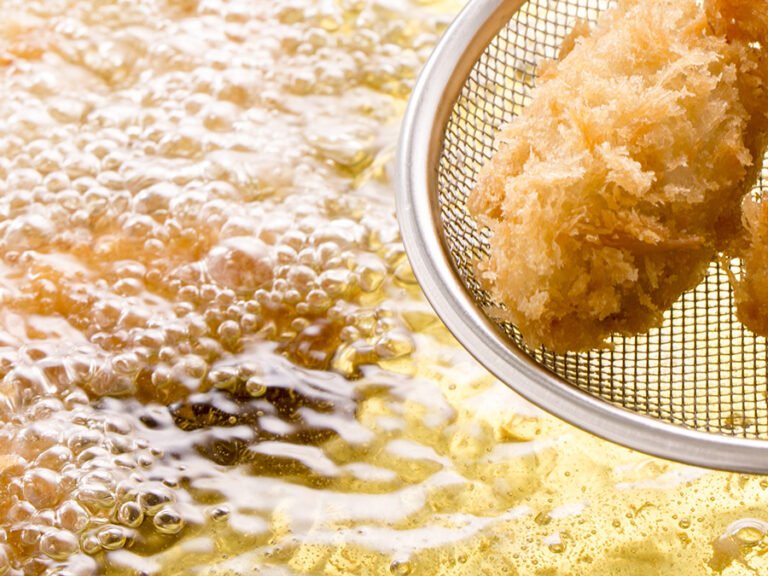 Qué significa que el aceite tiene burbujas