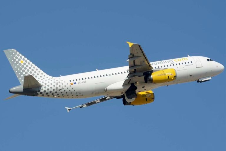 Dónde comprar vuelos a Lanzarote con Vueling fácilmente