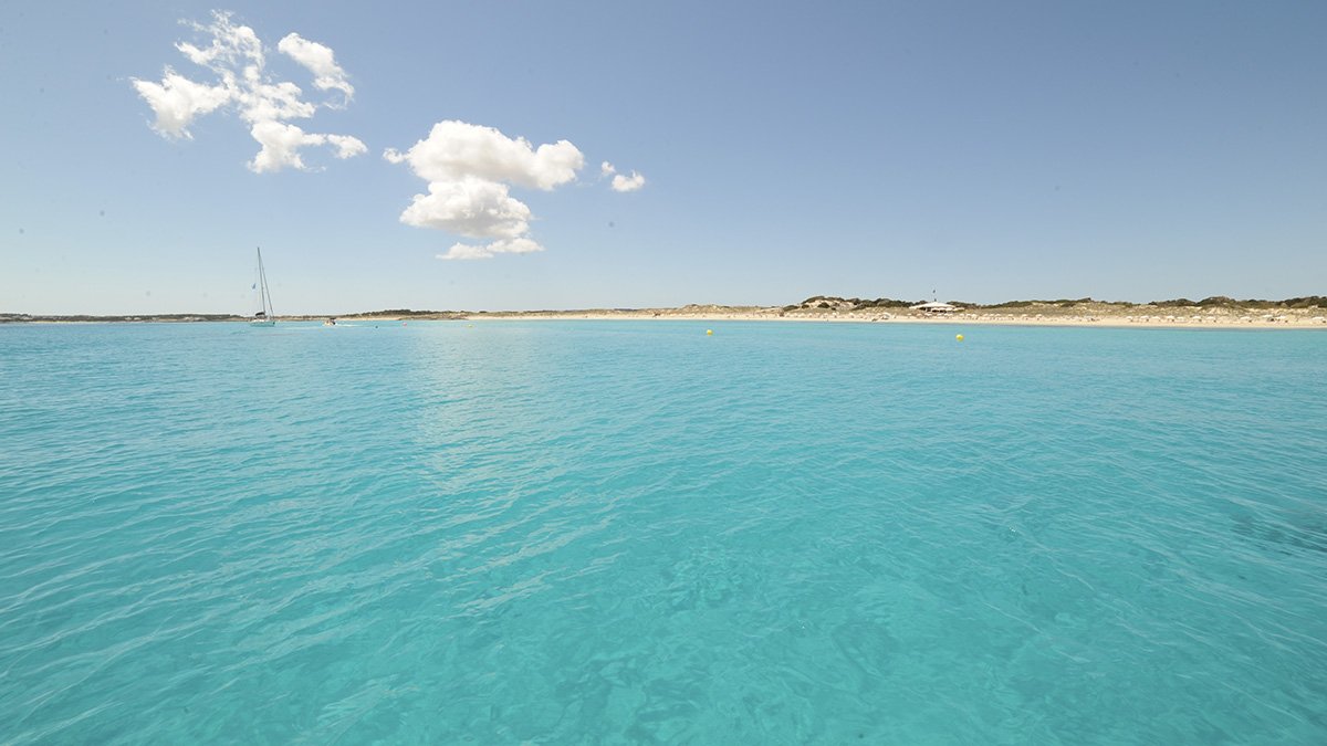 aguas cristalinas en ibiza y formentera