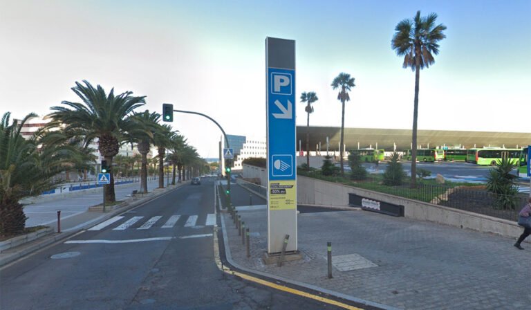 Dónde encontrar parking low cost en Tenerife Sur