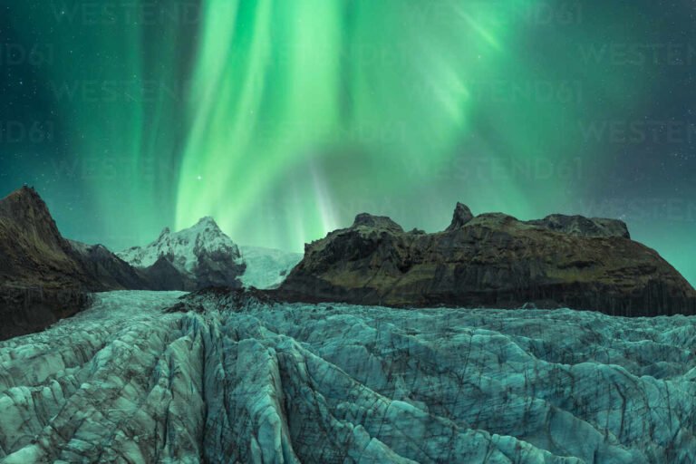 Cuándo se pueden ver auroras boreales en Islandia
