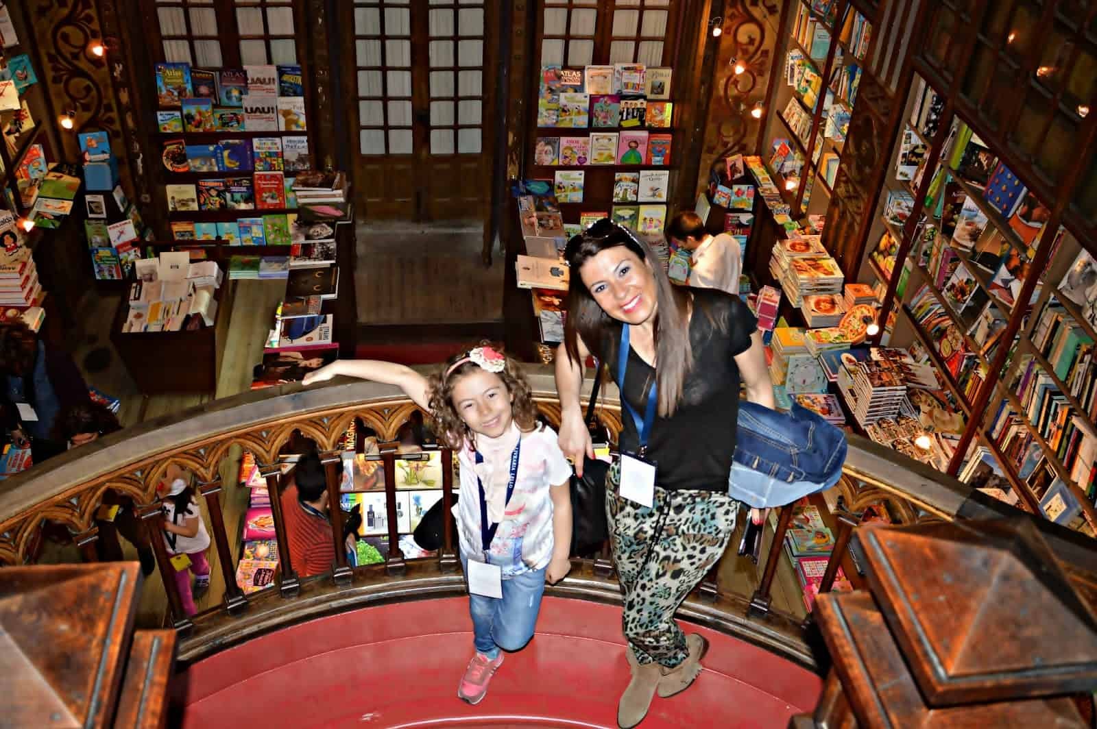 biblioteca magica en oporto portugal