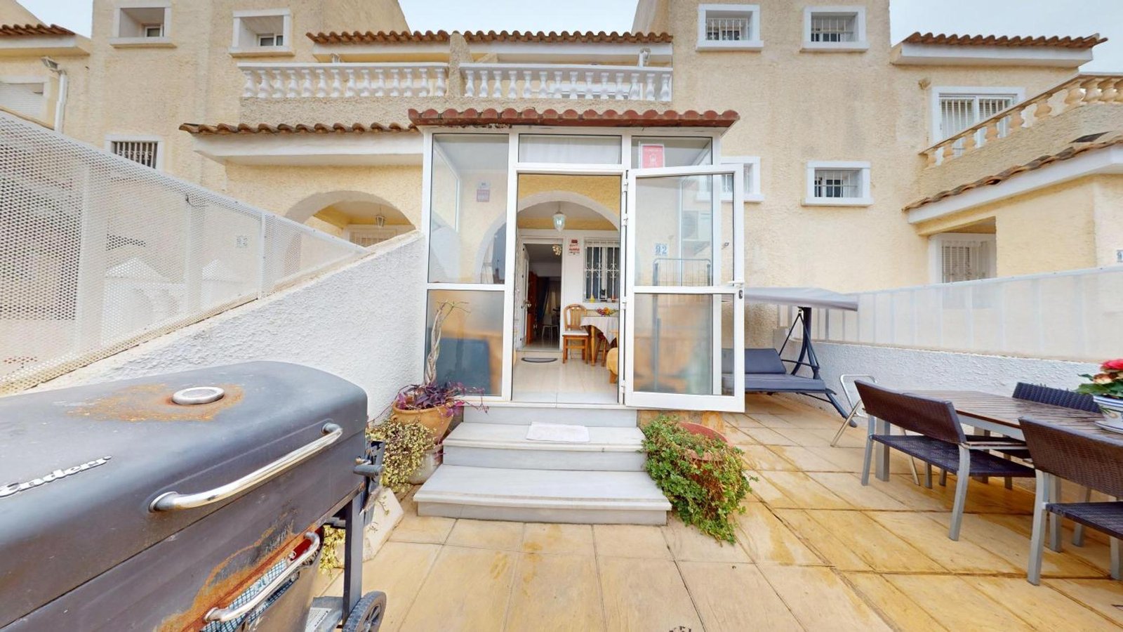 bungalows en la playa de santa pola