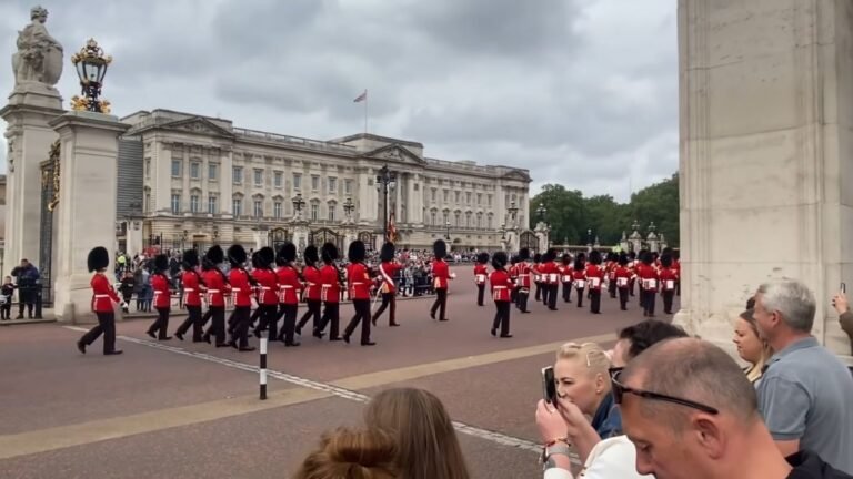 Cuánto tiempo dura el cambio de guardia en Londres