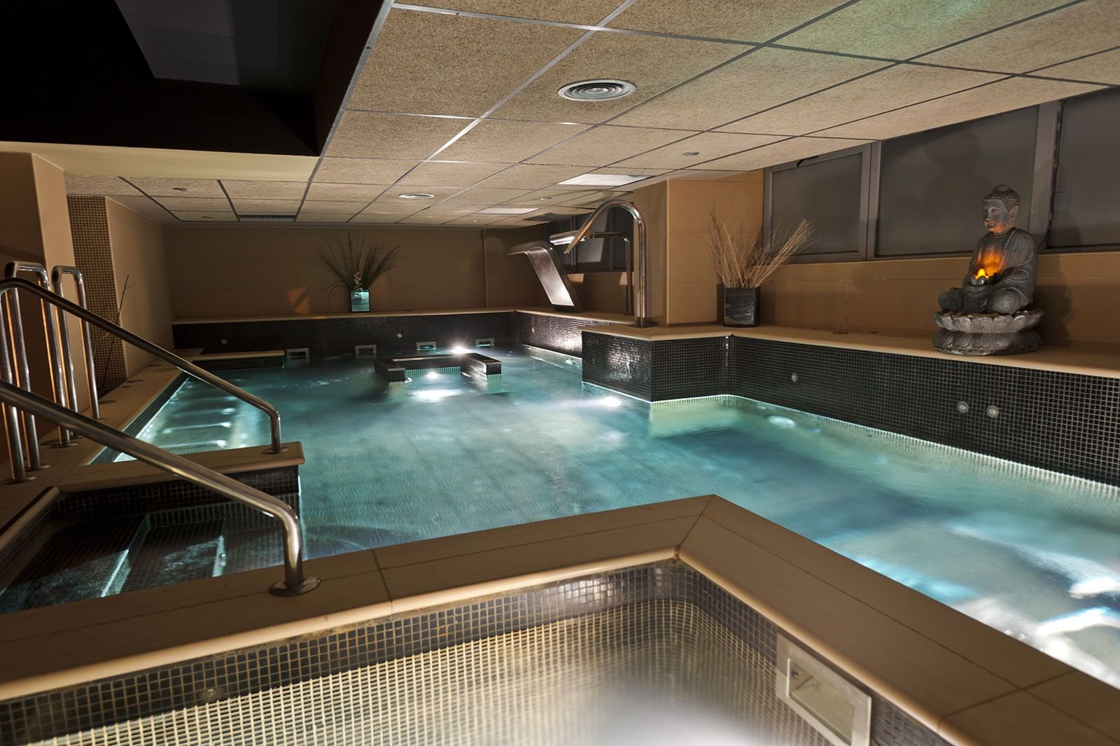 circuito termal en un balneario relajante