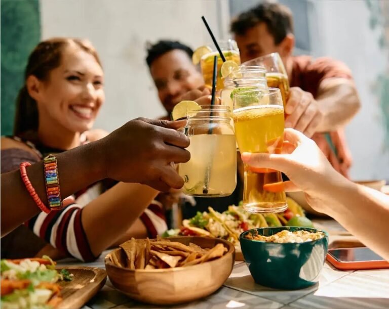 Cuál es la diferencia entre pensión completa y todo incluido