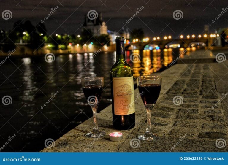 Dónde disfrutar de una cena romántica en el río Sena