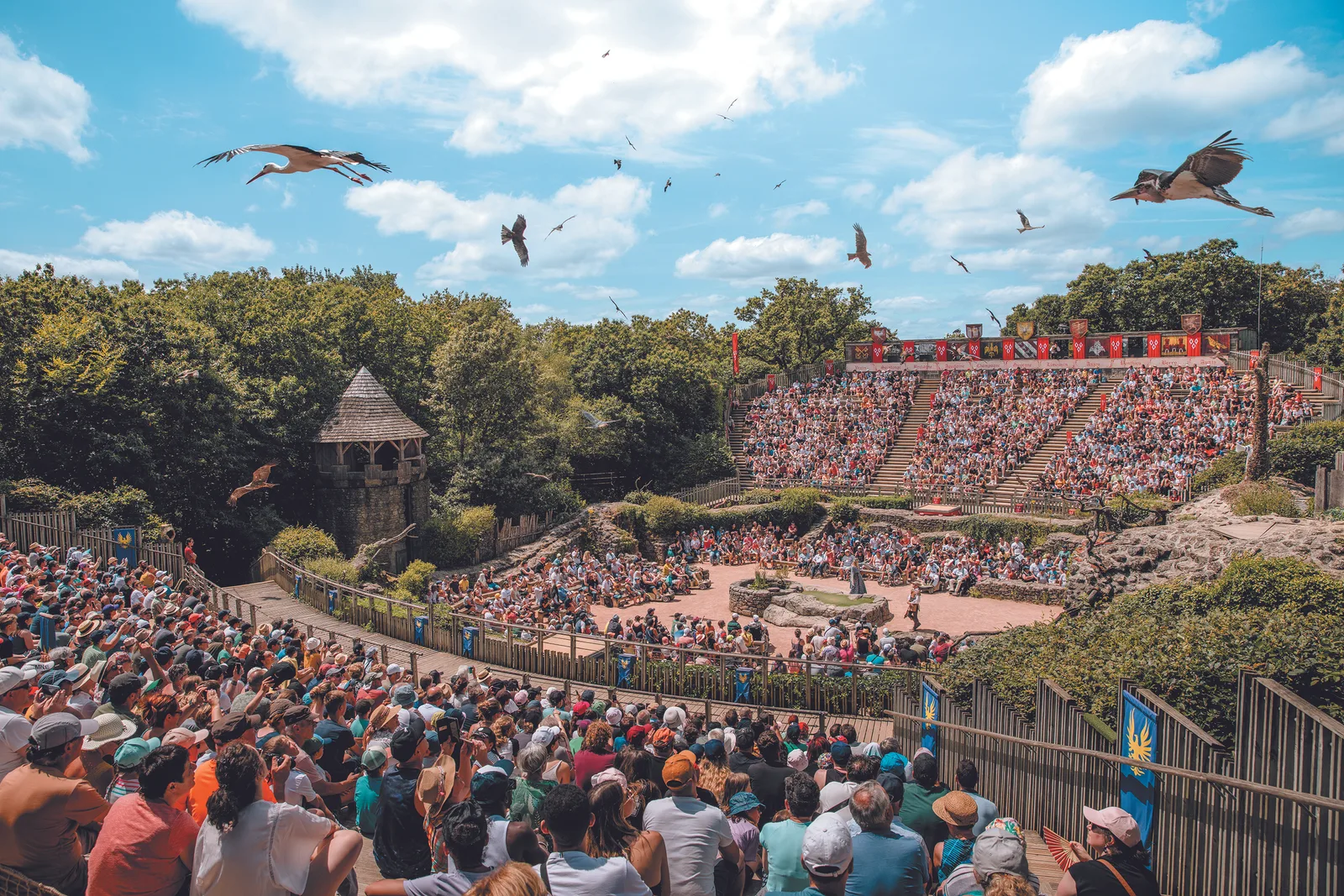 espectacular paisaje de puy du fou