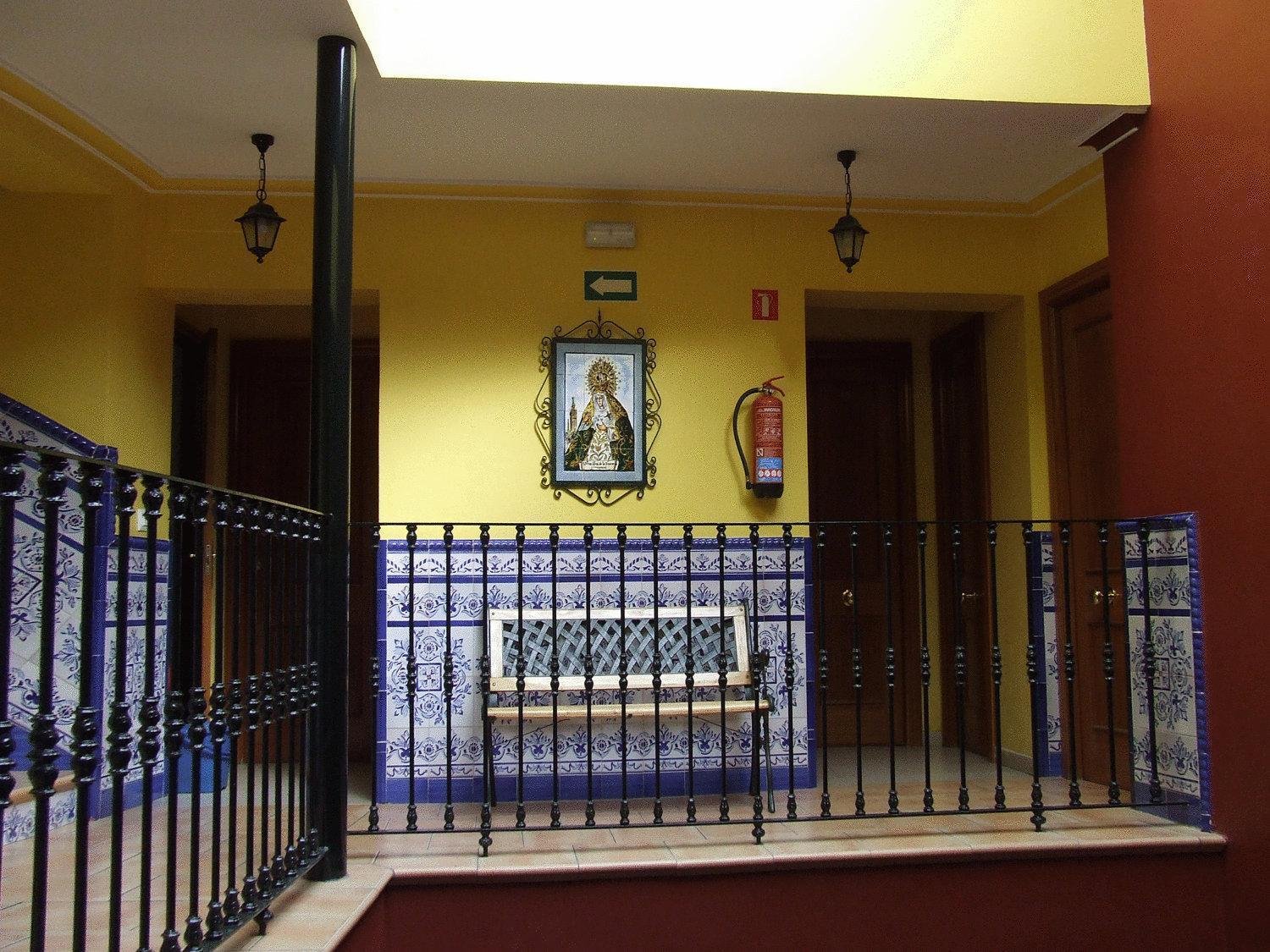 hostal acogedor en la macarena sevilla