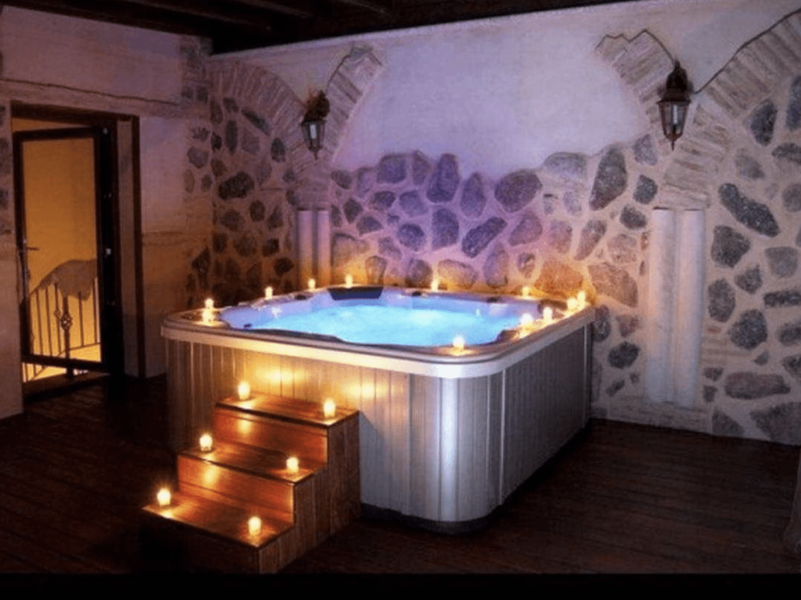 jacuzzi en habitacion romantica en toledo