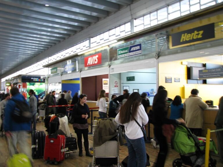 Dónde encontrar Top Car en el aeropuerto de Gran Canaria