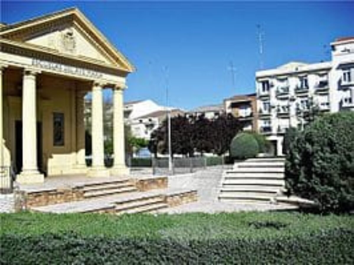 oficina del registro civil en don benito