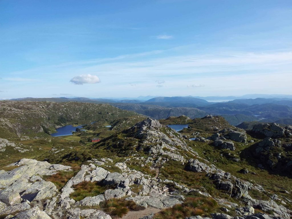 paisaje montanoso cerca de bergen noruega