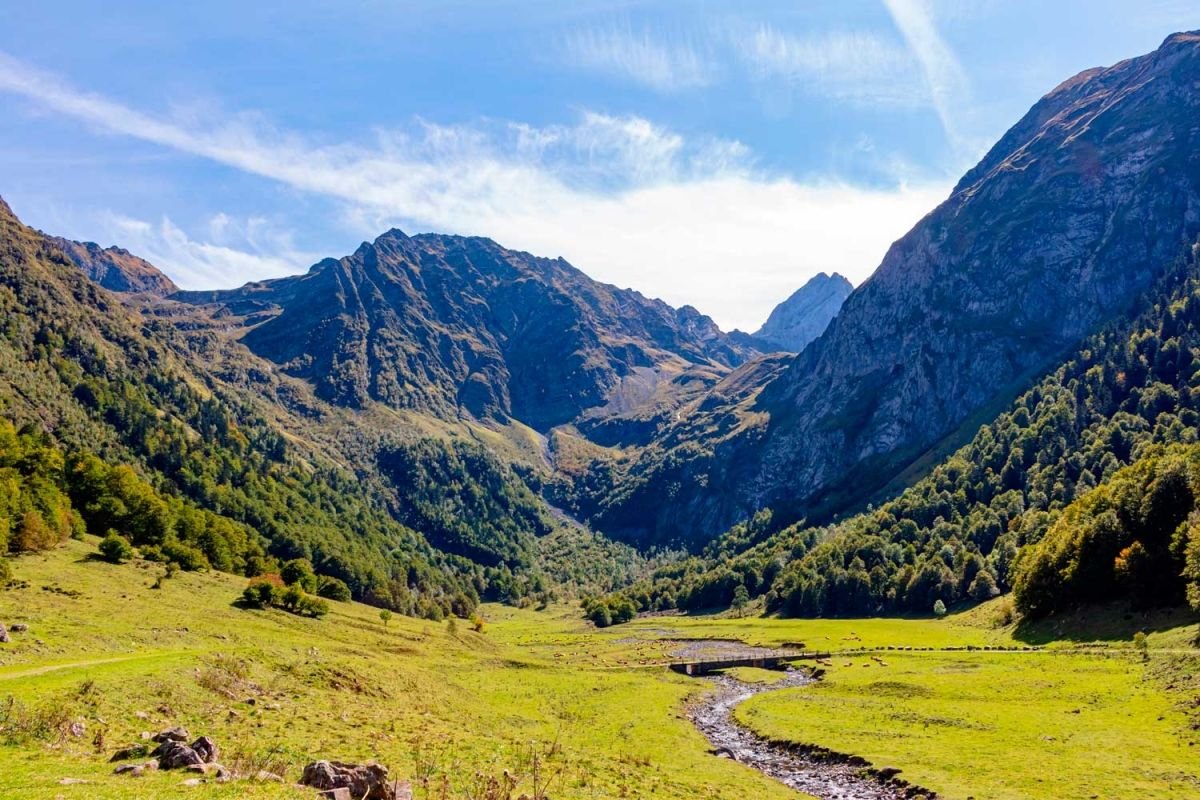 paisaje montanoso del valle de aran