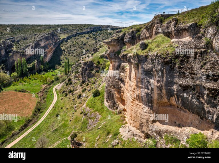 Dónde se encuentra la casa rural Los Almendros en Cuenca