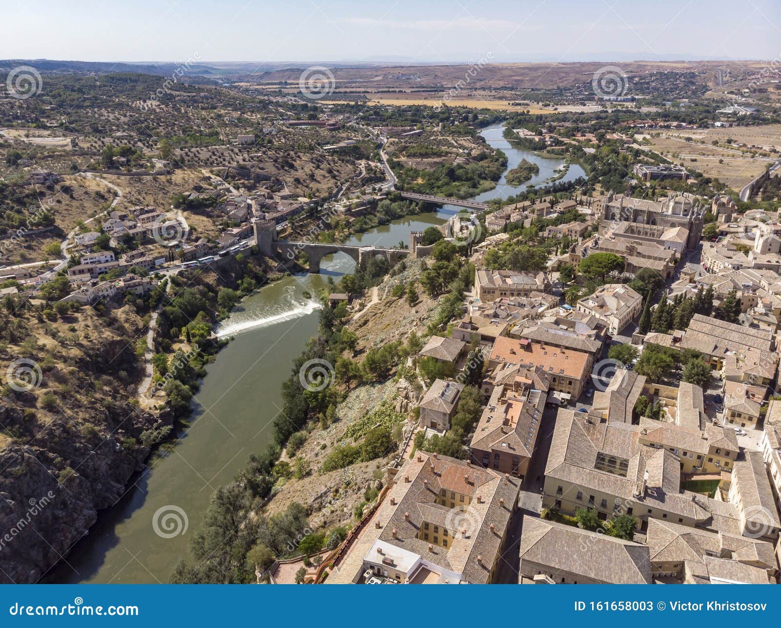 panorama del rio tajo y la ciudad
