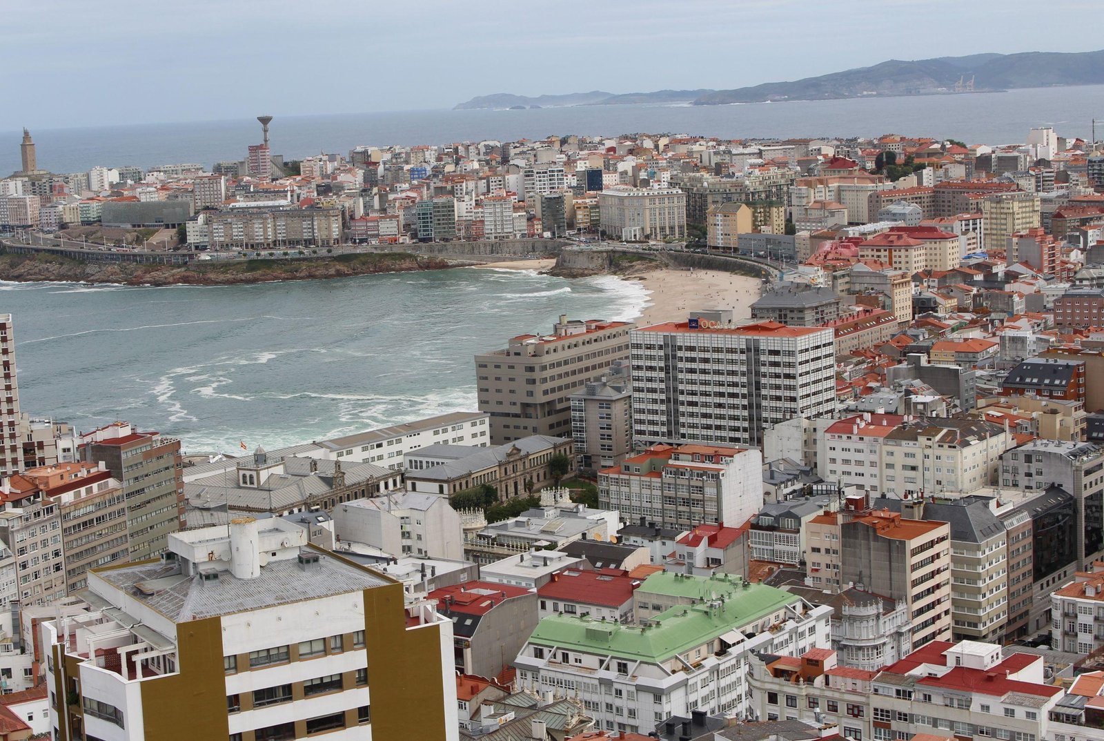 panoramica de la ciudad de a coruna