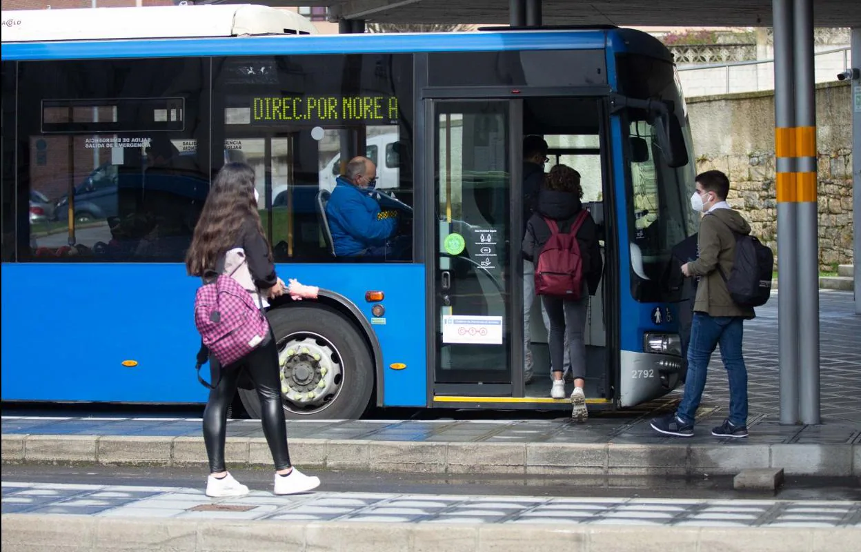 parada de autobus en pola de siero
