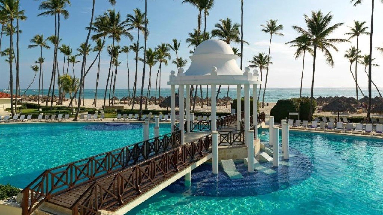 piscina de lujo en paradisus palma real