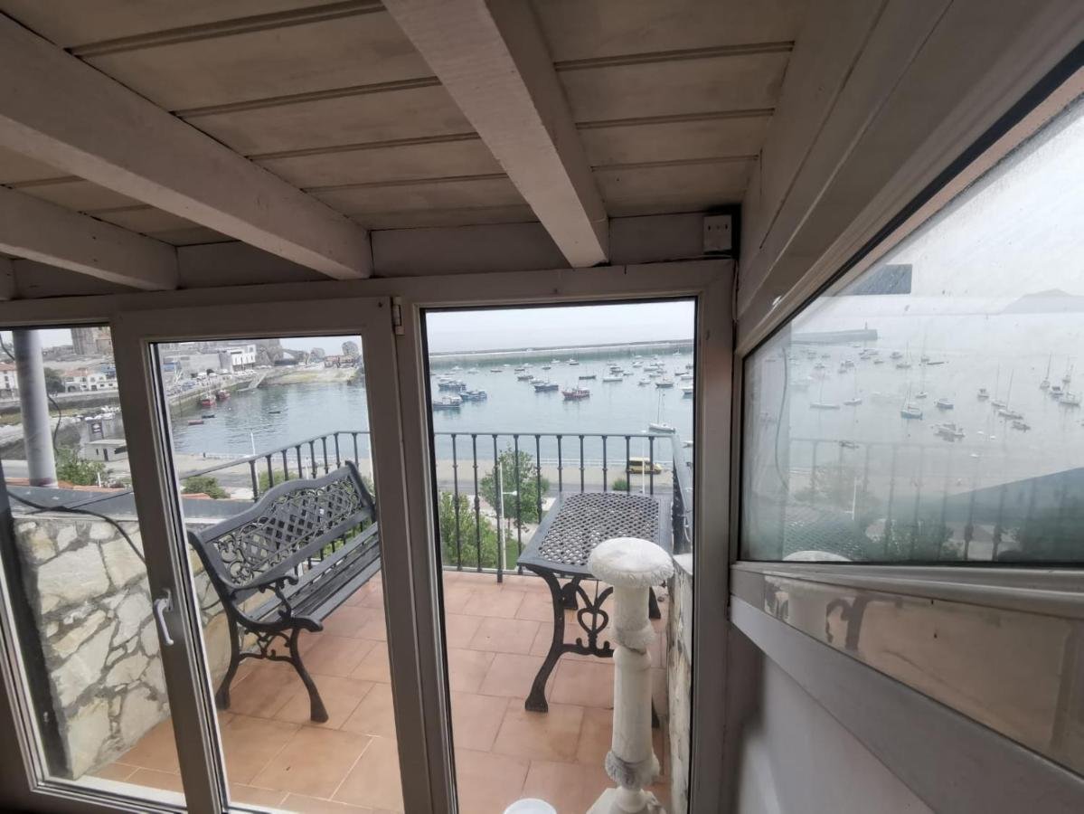 piso con vistas al mar en castro urdiales