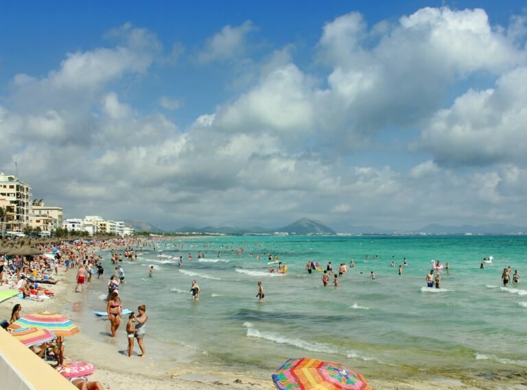 Dónde encontrar pisos baratos de particulares en Can Picafort