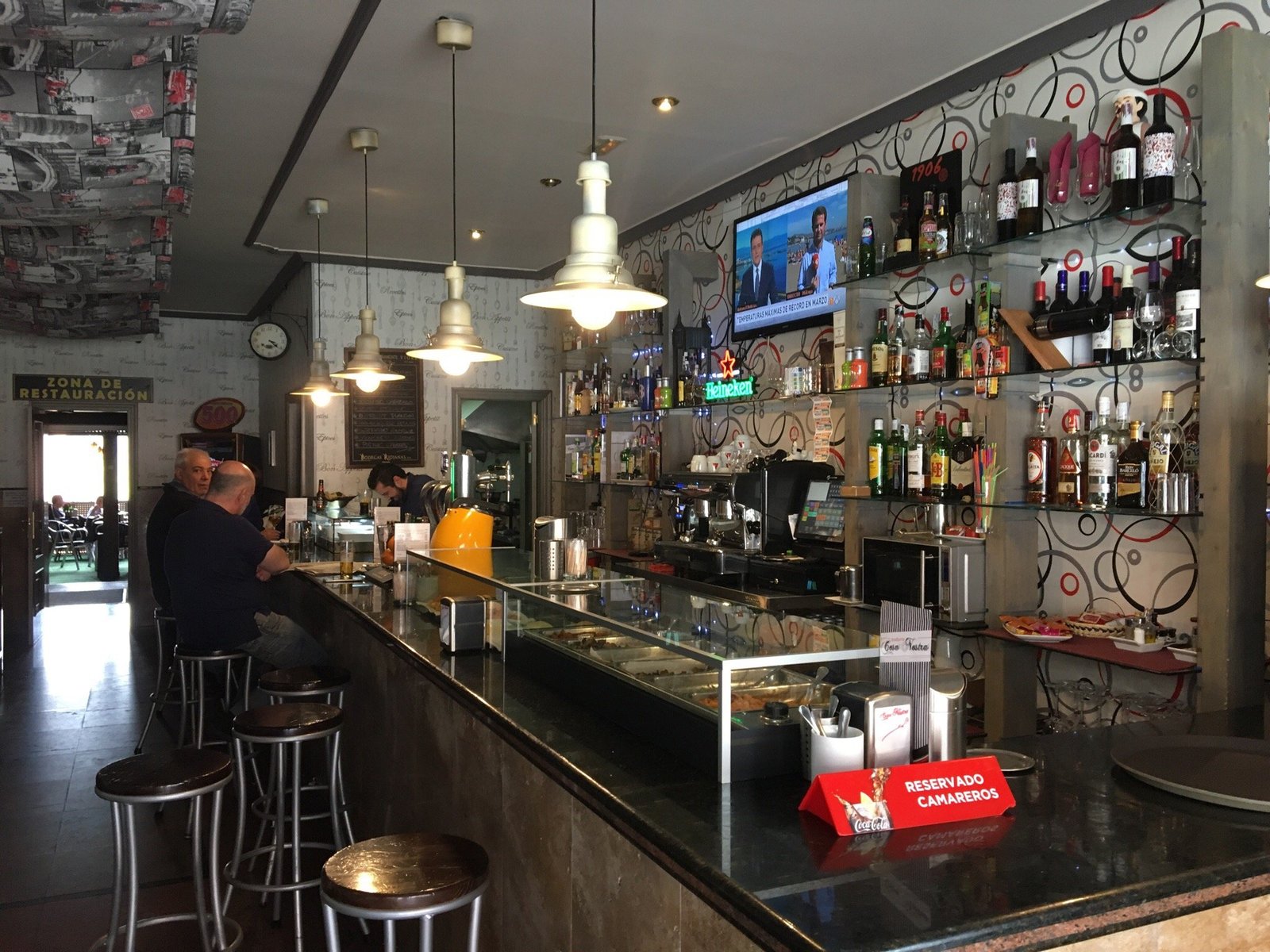 restaurante italiano acogedor en caceres