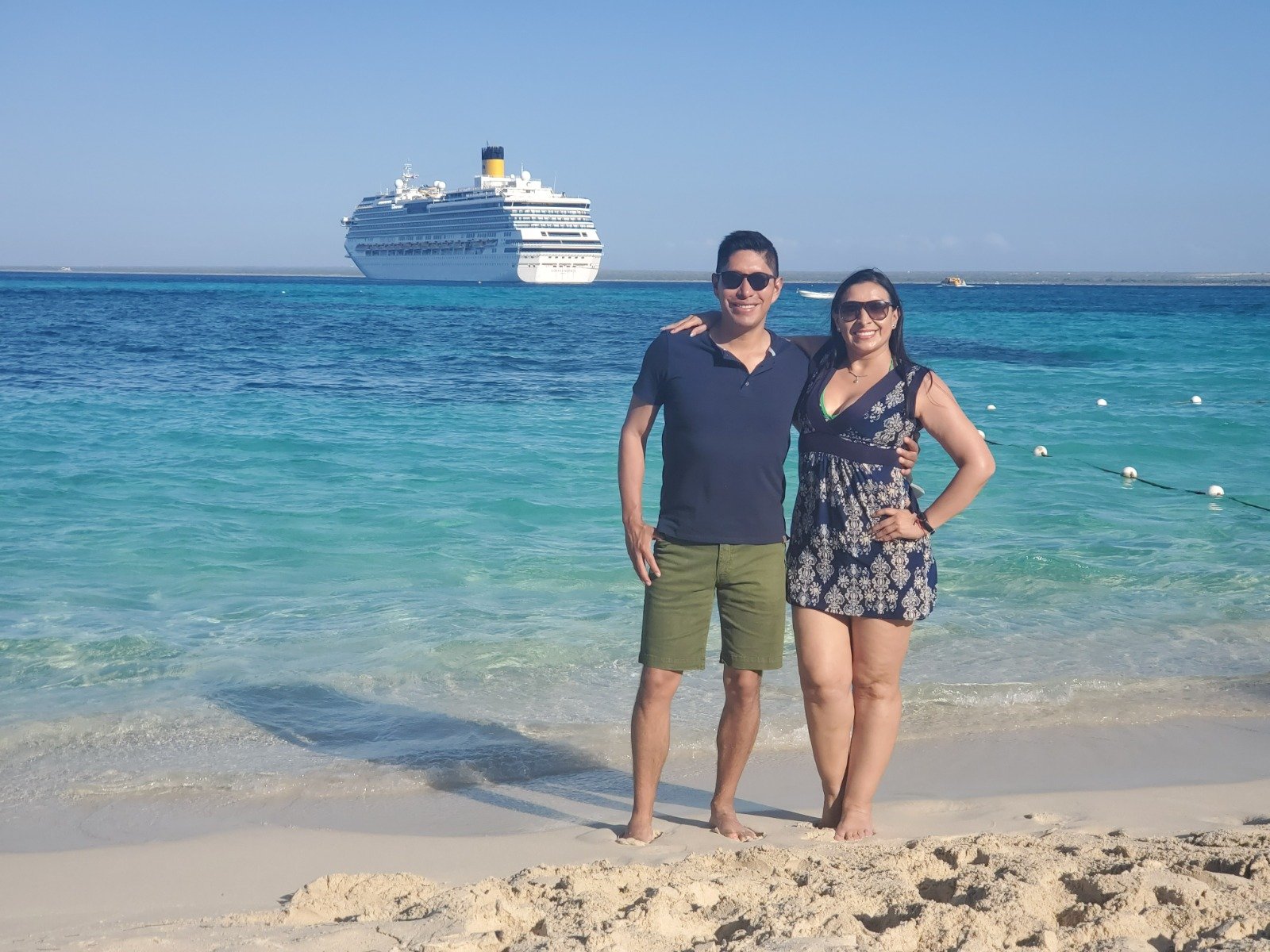 ropa de verano en un crucero