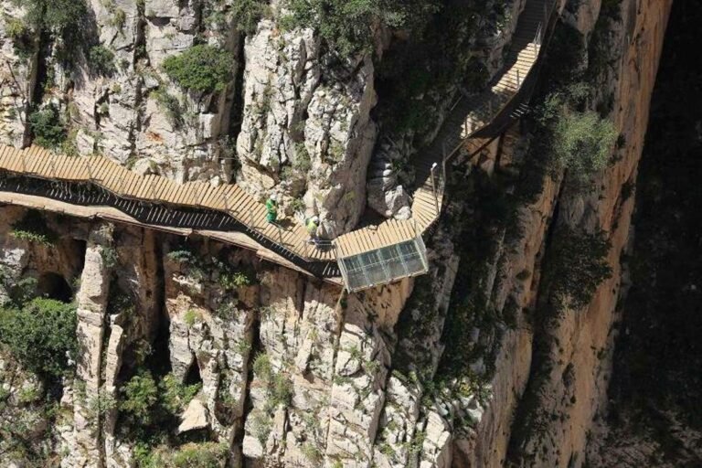 Cuánto tiempo se necesita para recorrer el Caminito del Rey