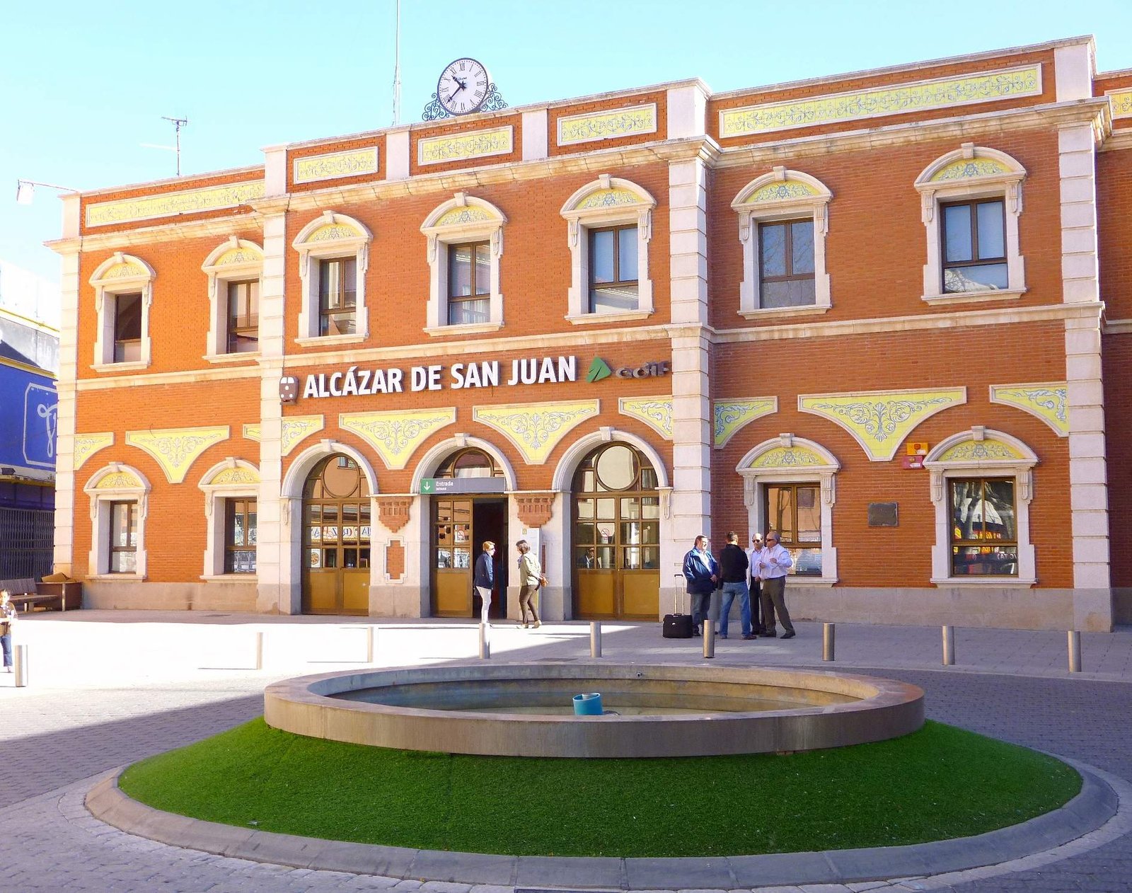 tren en estacion de alcazar de san juan