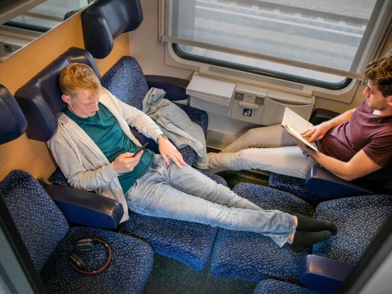 Dónde comprar billetes para el tren nocturno Elipsos de Barcelona a París