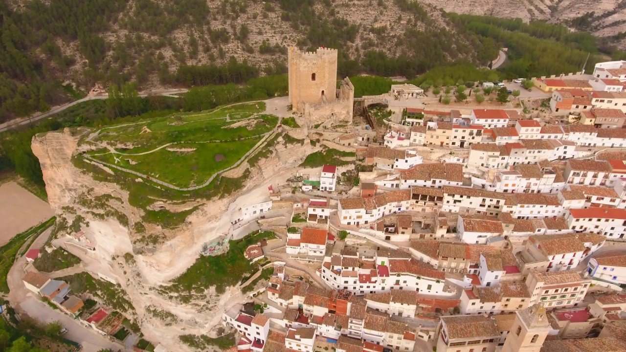 vista aerea de alcala del jucar