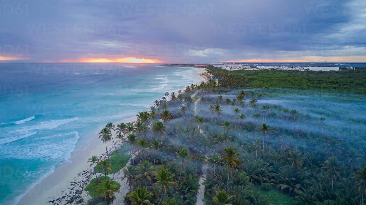 vista aerea de punta cana y playas