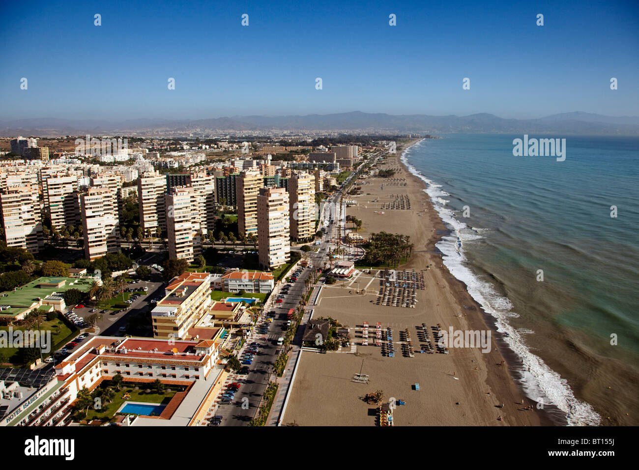 vista aerea de torremolinos y playa