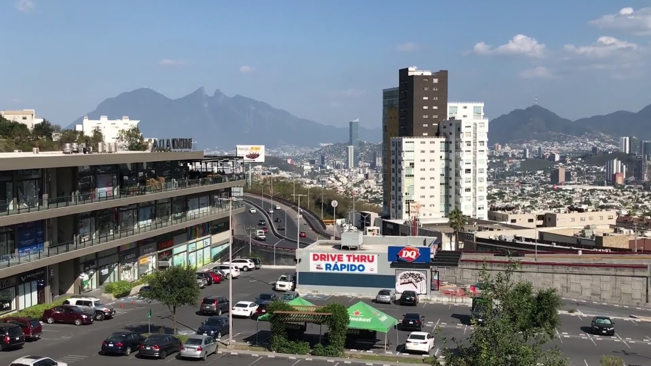 vista de estacionamiento en san jeronimo