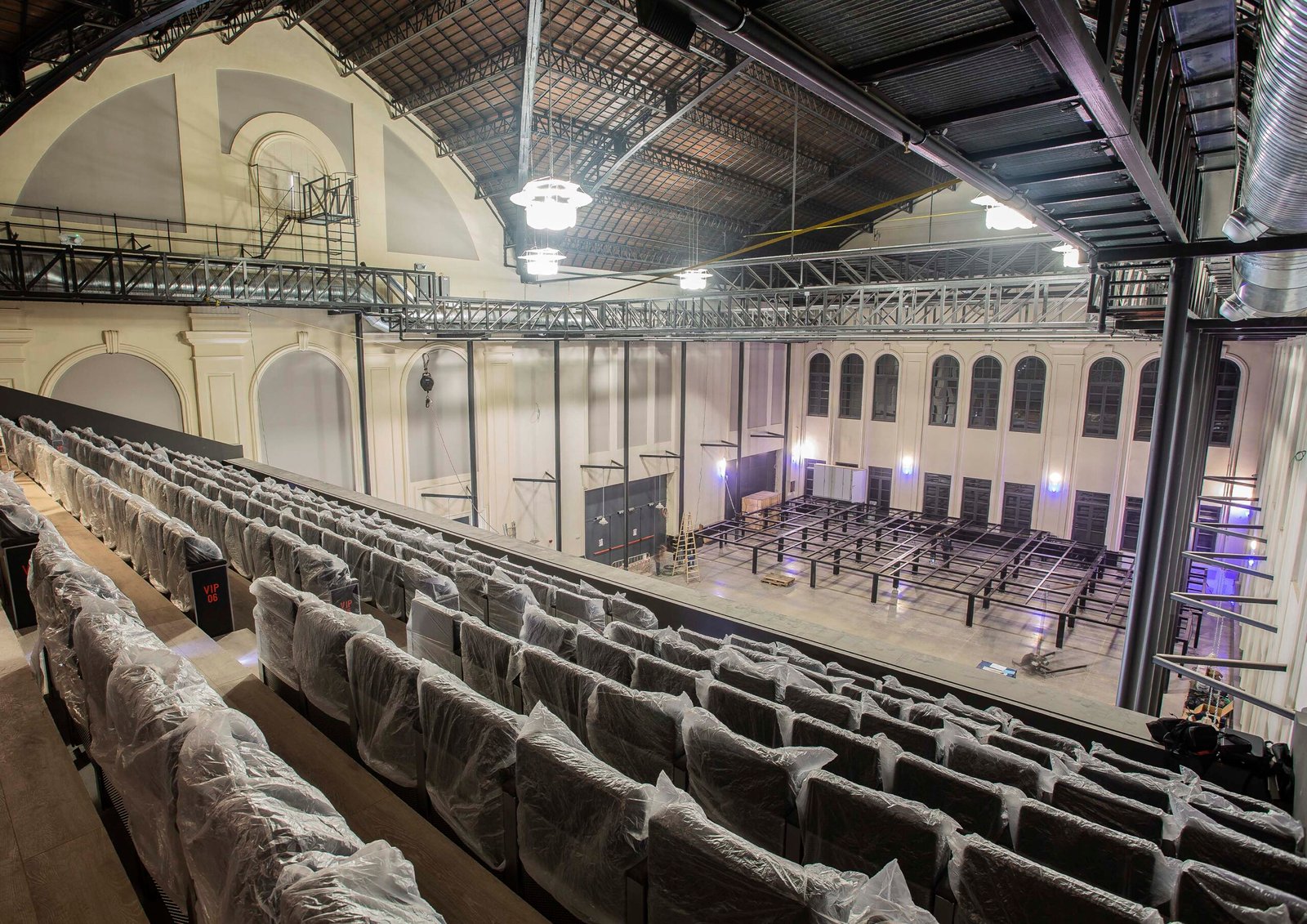 vista del gran teatro principe pio