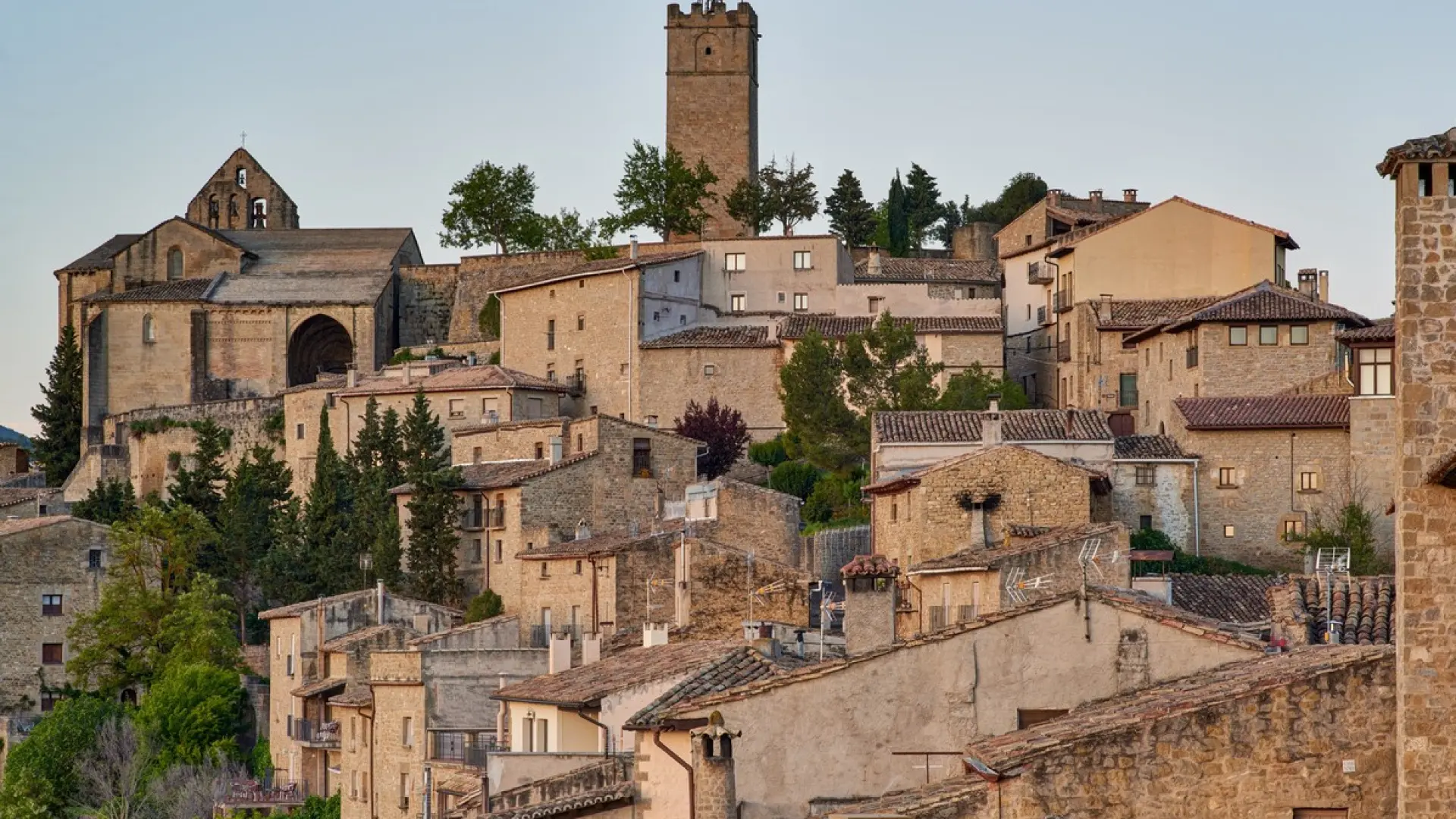 vista del parador de sos del rey catolico