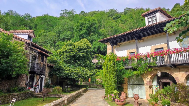 Qué es La Casona del Vino en Candelaria: Descubre su historia