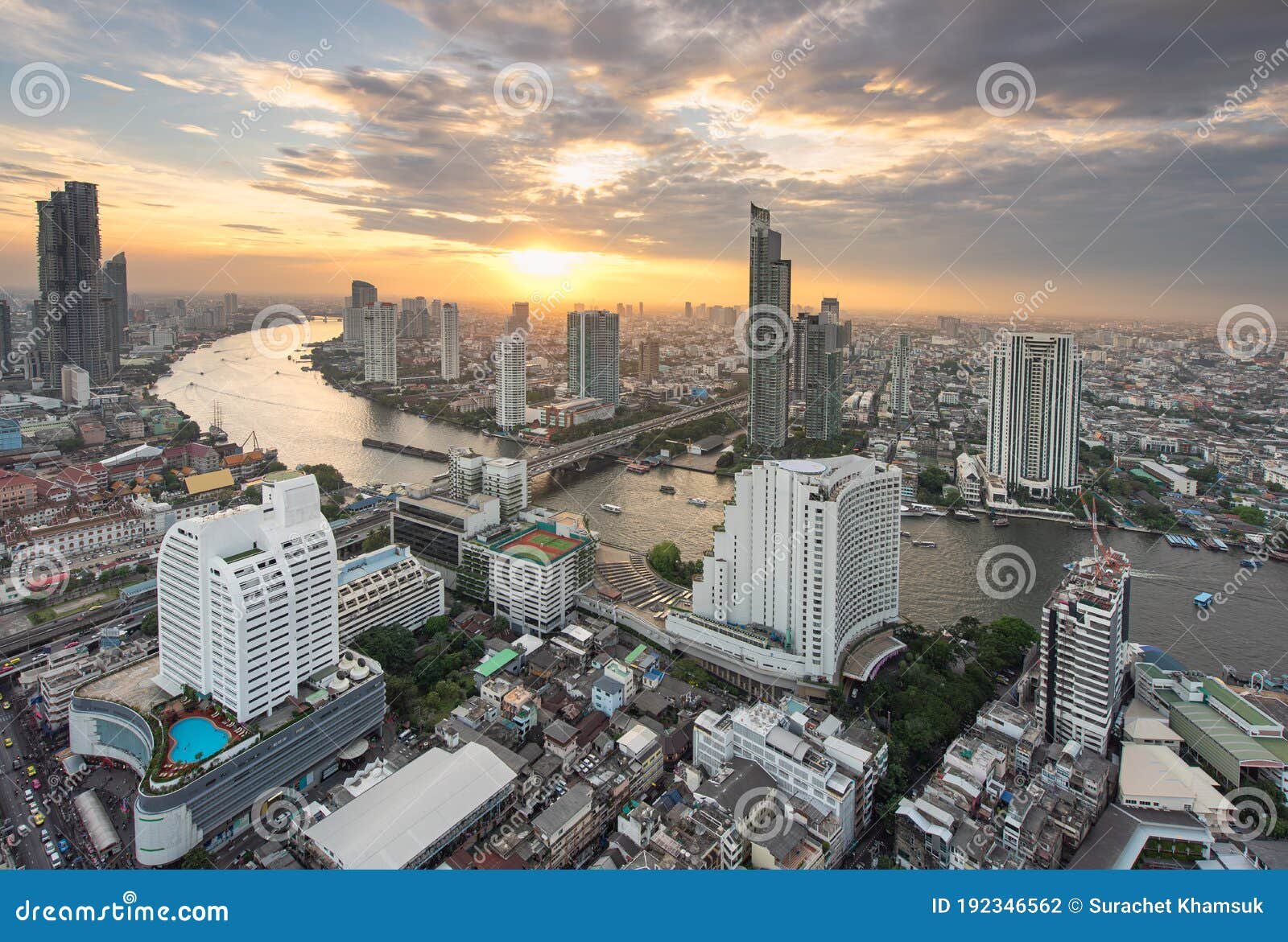 vista panoramica de bangkok y el rio