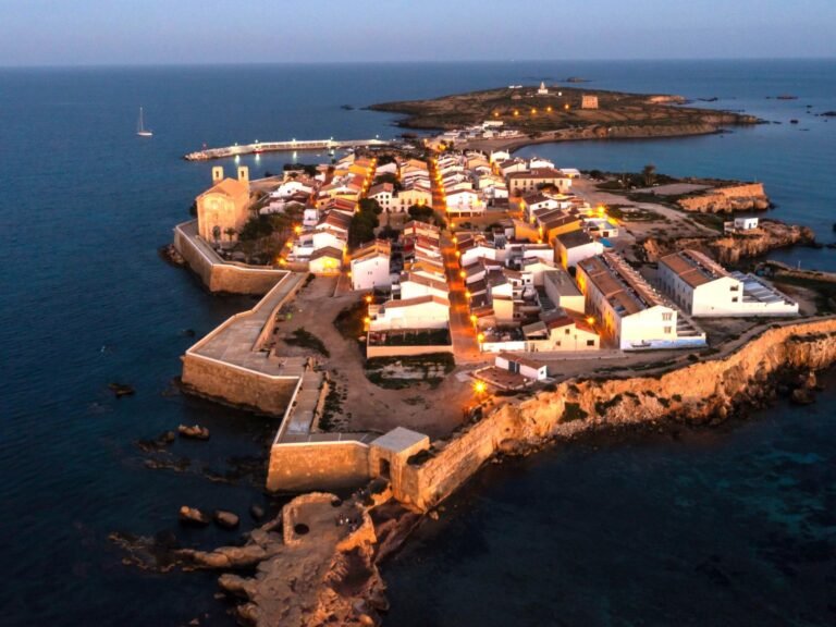 Merece la pena visitar la isla de Tabarca en cualquier época del año