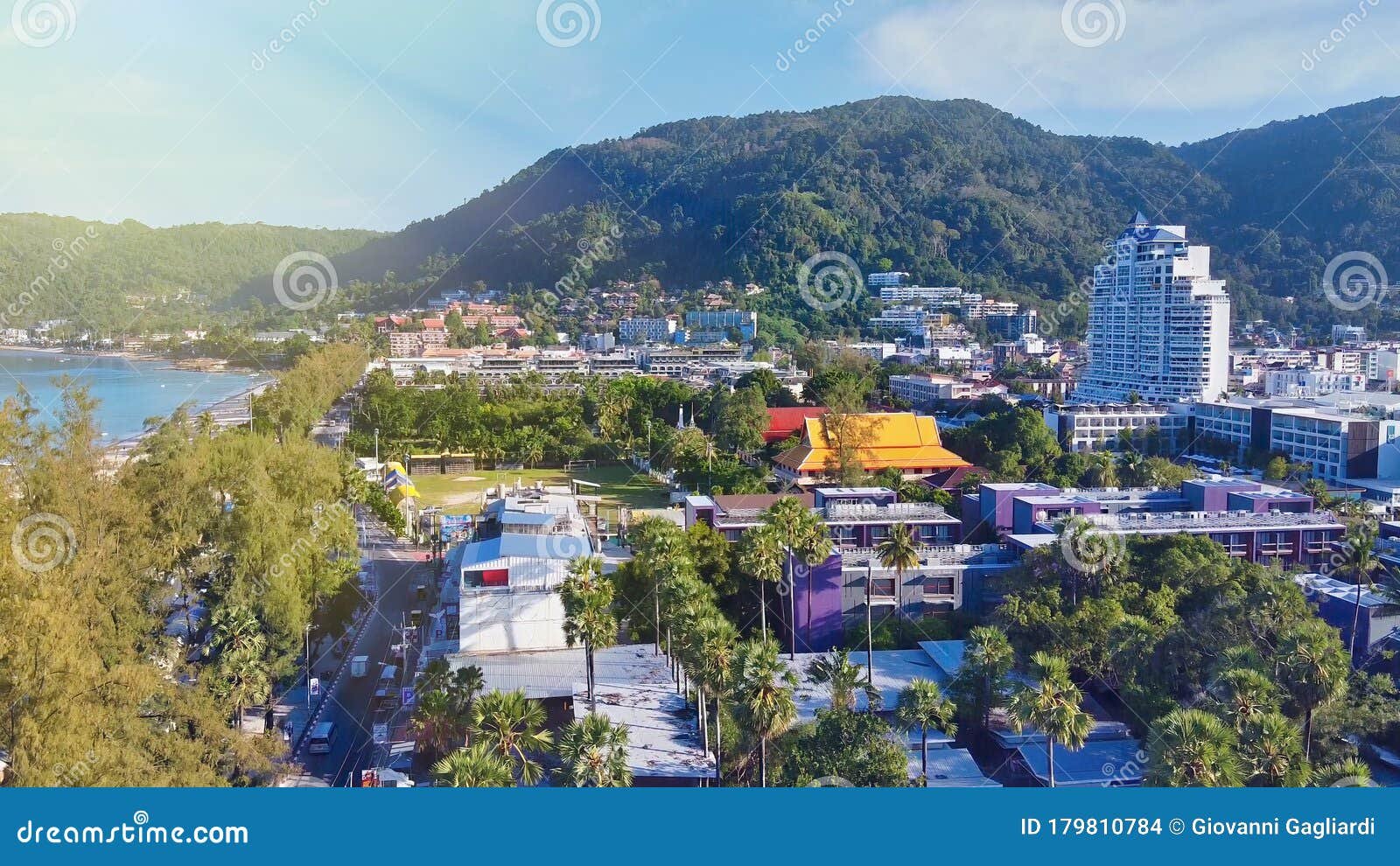 vista panoramica de phuket desde arriba