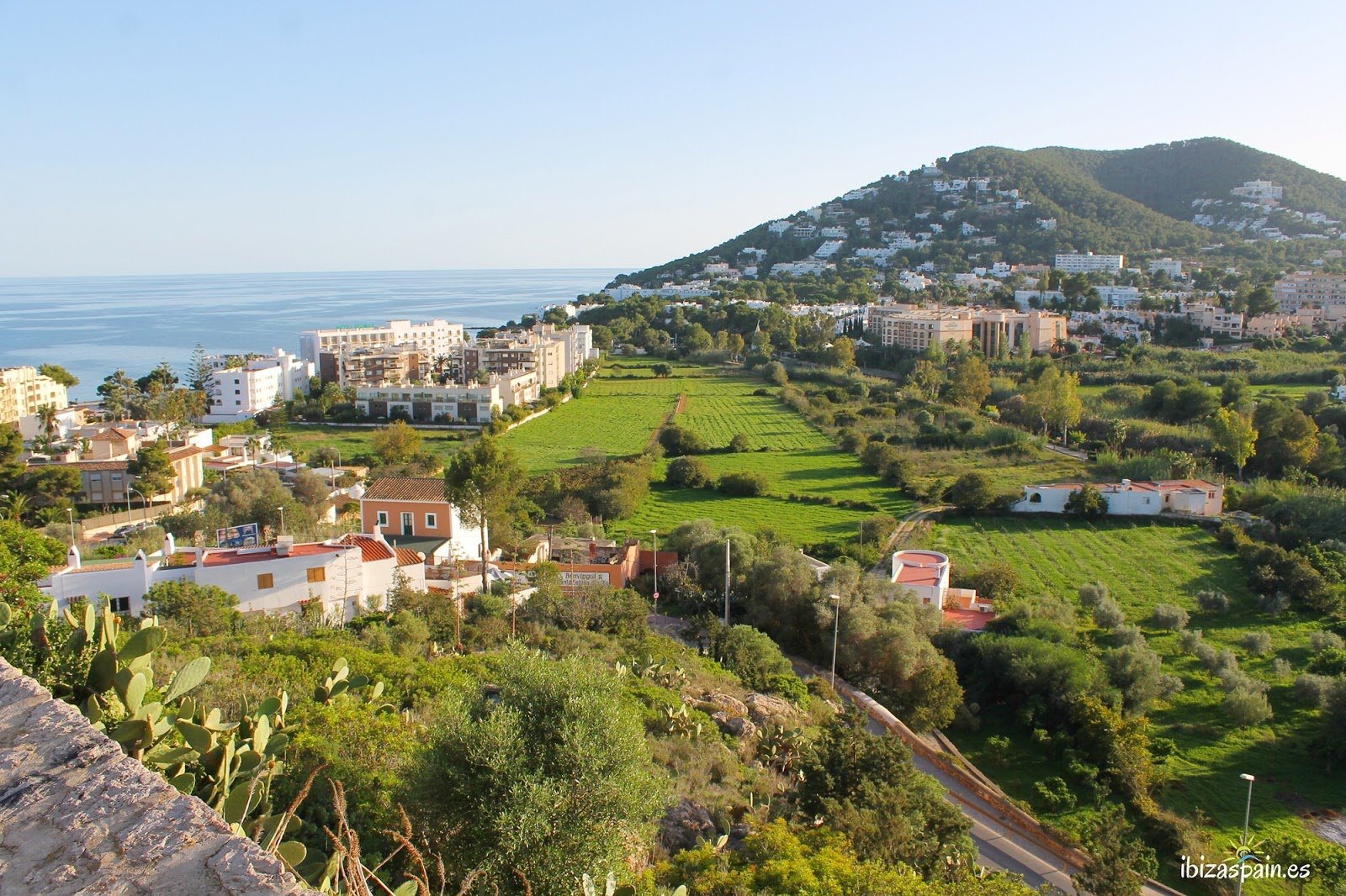 vista panoramica de santa eulalia ibiza
