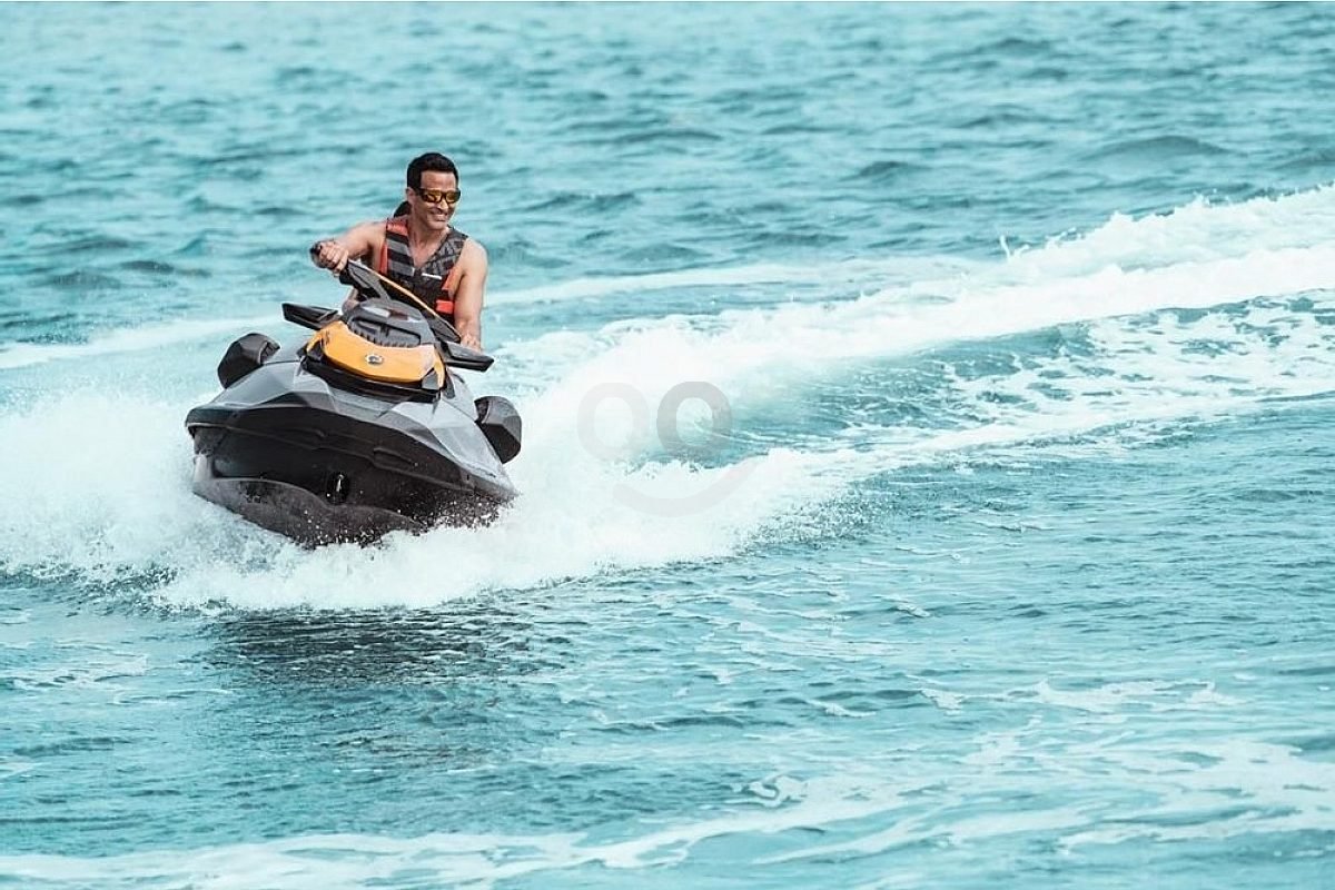 actividades acuaticas en playa blanca lanzarote
