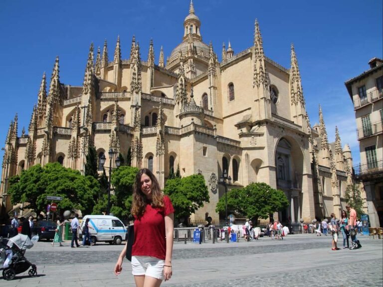 Dónde comprar pasajes a Segovia desde Madrid fácilmente