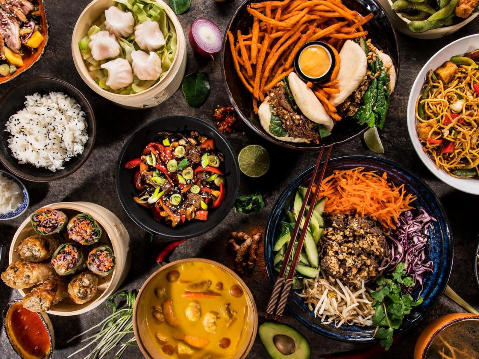 buffet libre con comida variada en madrid