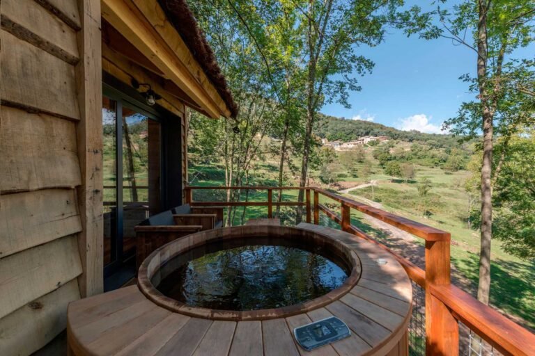Dónde encontrar alojamiento rural con jacuzzi privado