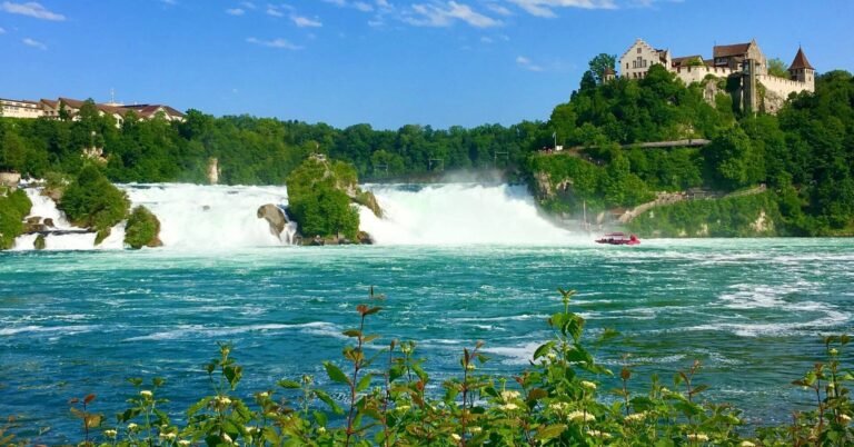 Dónde se encuentran las cataratas del Rin y Stein am Rhein
