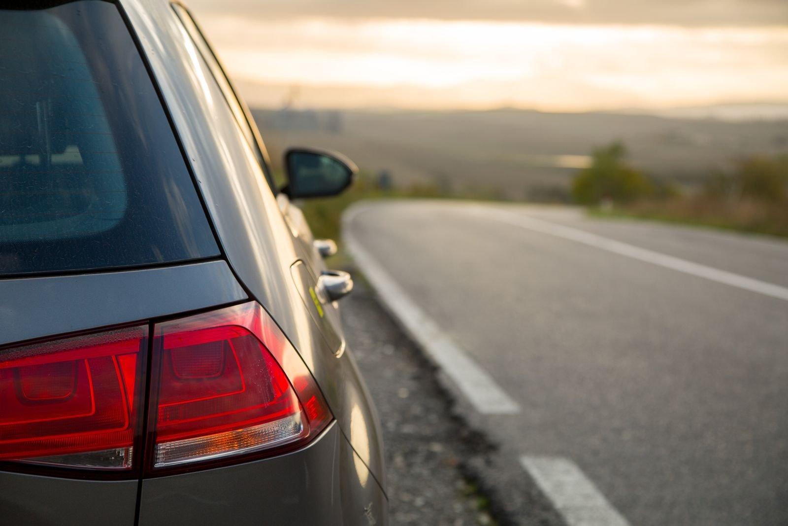 coches en el aeropuerto de paris