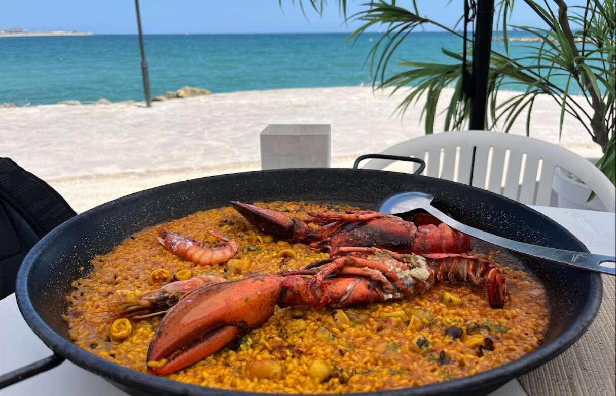 paella en la playa de malvarrosa