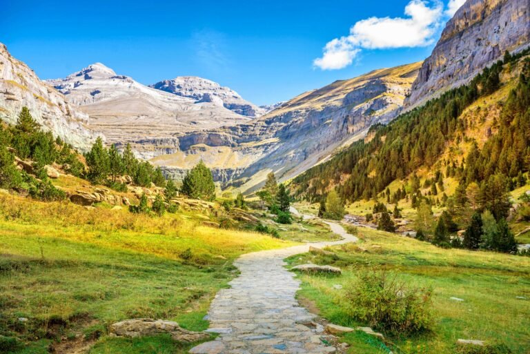 Dónde encontrar viajes baratos al norte de España